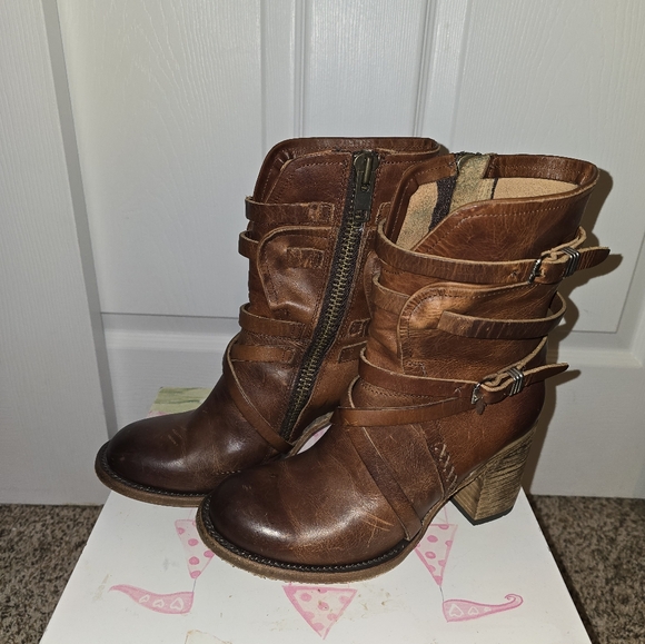 Freebird boots - Picture 2 of 7